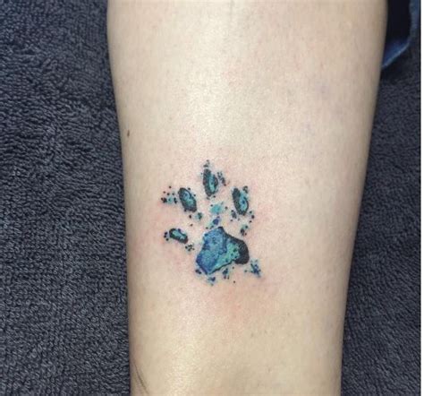 Voici Adorables Tatouages Minimalistes Inspir S Des Chats Pour