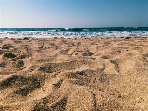 Beneficios De Caminar En La Arena De Playa Para La Salud Y Bienestar