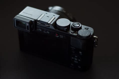 Lumix LX100 Review| Is It Dazed & Confused Or A Lucid Dream?