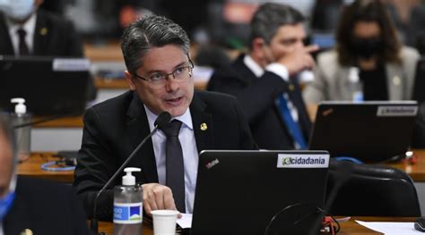 Alessandro Vieira O Primeiro Senador A Conquistar O Selo Da