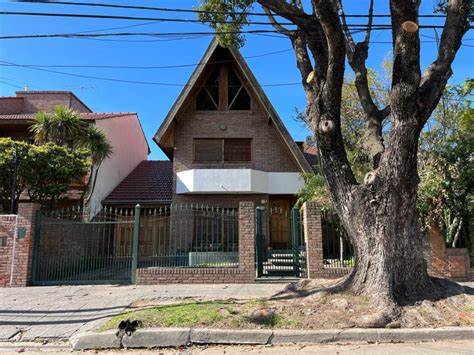 Casa En Venta En Dos Plantas Con Dormito Buscadorprop