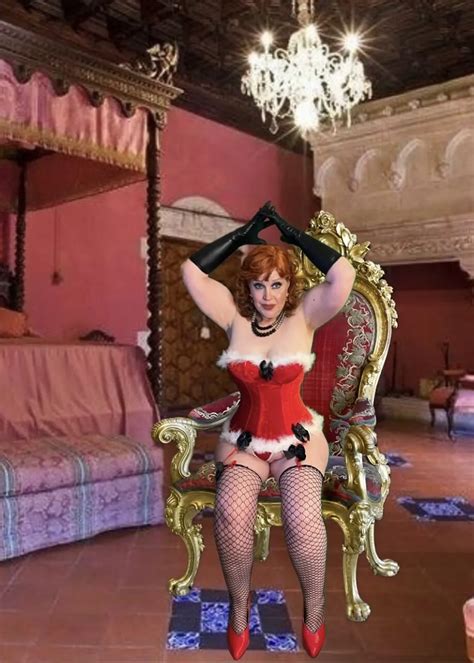 Granny Carmen S Christmas Nude Pics XHamster