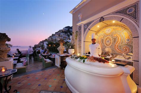 Passion For Luxury : Le Sirenuse Champagne and Oyster Bar Positano Amalfi Coast