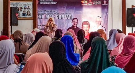 Relawan Ganjar Gelar Seminar Parenting Untuk Sambut Indonesia Emas 2045