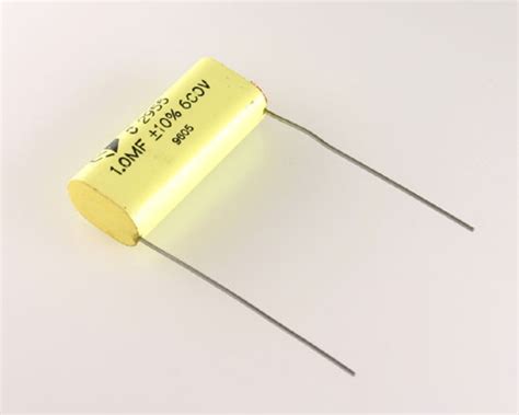 5x 1uF 600V DC Metallized Polyester Axial Capacitor 6TMM1 6TM M1 Yellow