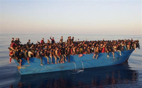 Mehr Als 500 Bootsmigranten Auf Lampedusa Angekommen