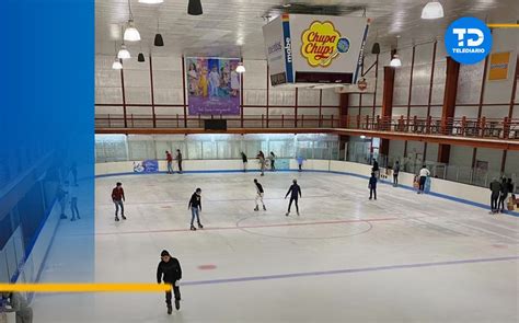 Pista de hielo en Parque Fundidora cuánto cuesta la entrada