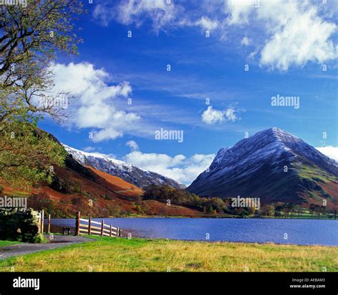 Buttermere And Fleetwith Pike Lake District England Stock Photo Alamy