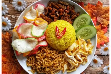 Pulen Gurih Ini Resep Nasi Kuning Rice Cooker Paling Enak Jika