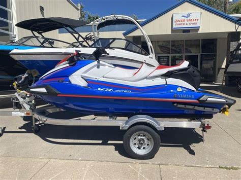 New 2023 Yamaha Waverunners Waverunner Vx Limited 55066 Red Wing