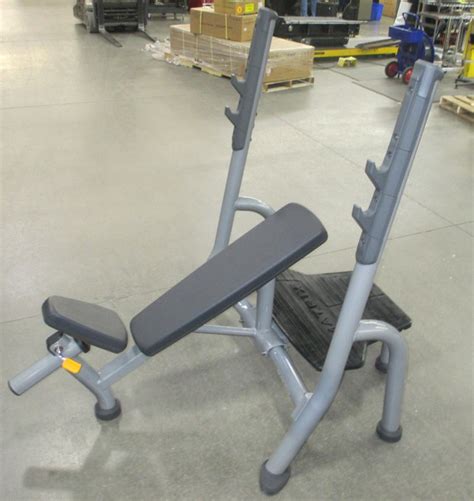 Mx Magnum Olympic Incline Bench Iced Silver Refurbished Matrix Cpo