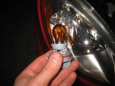 2008 2014 Smart Fortwo Headlight Bulbs Replacement Guide 044