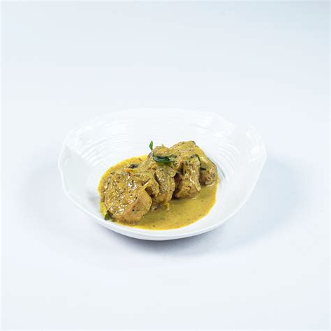 Fresh Seer Fish Mustard Curry Served In 1kg Cinnamon Lakeside Colombo