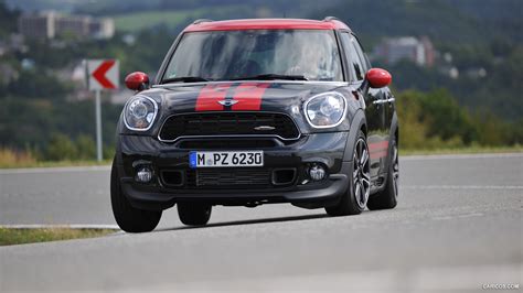 Mini Countryman John Cooper Works Front Caricos