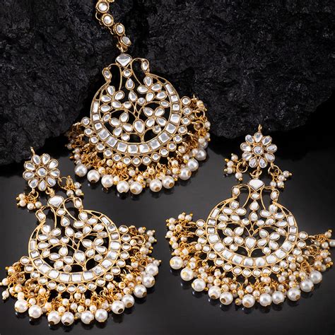 Peora Gold Plated Kundan Pearl Chandbali Earrings With Maang Tikka