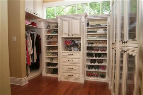 75 Cool Walk In Closet Design Ideas Shelterness