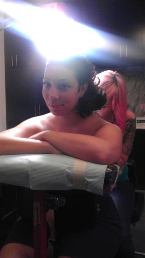 Girls With Tattoos Hot Femme In The City