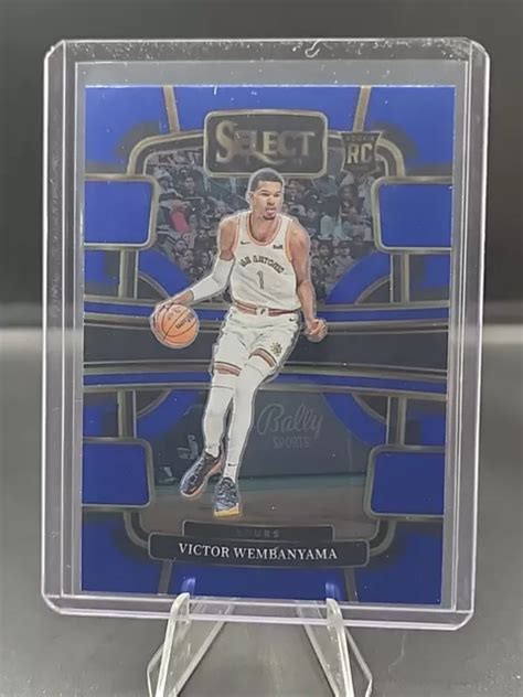 2023 24 PANINI NBA Select Victor Wembanyama Atrio Livello Rookie Blu RC