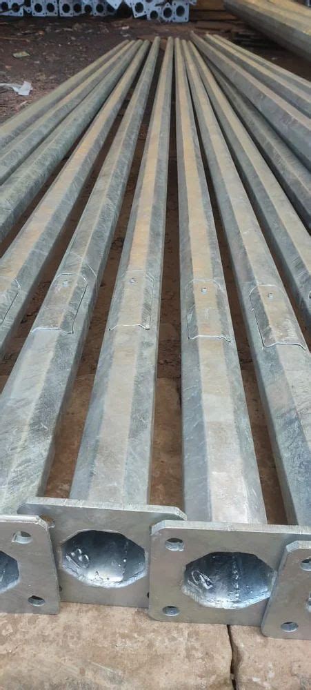 Galvanized Iron GI Single Arm Polmax Octagonal Pole For Street 12m