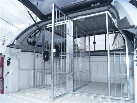 Ford Ranger Lockable Dog Cage Pet Kennels Dog Kennel Dog Travel Cage