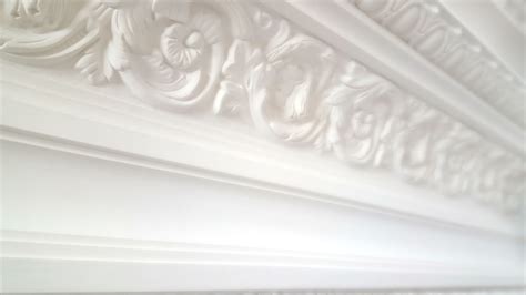 Share more than 146 decorative plaster cornice - seven.edu.vn