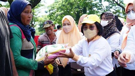 Peringati Hut Ke 23 Dwp Kanwil Kemenkumham Sulsel Gelar Bakti Sosial