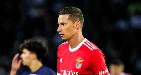 Psg Peine Arriv Al Ahli Julian Draxler R Ve D Un D Part