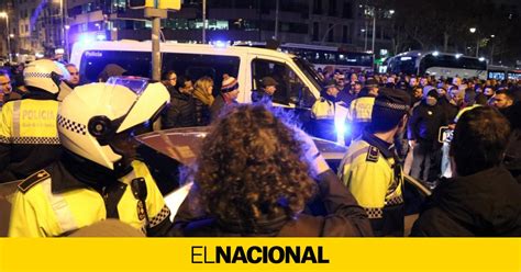 Cinco Taxistas Detenidos Por Ataques Contra Coches VTC En El Centro De