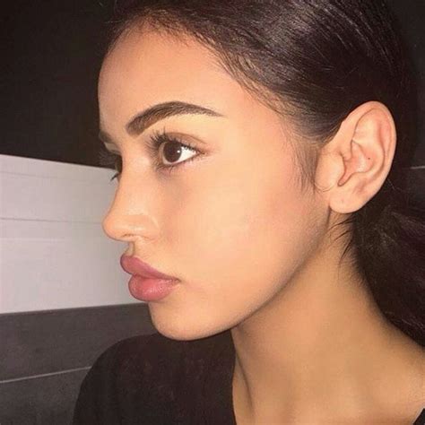 Stunning Cindy Kimberly Styles Inspirations 32 Rhinoplasty Nose Jobs Perfect Nose Nose Job