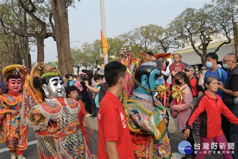 大甲鎮瀾宮媽祖遶境進香活動抵達彰化 王惠美接駕