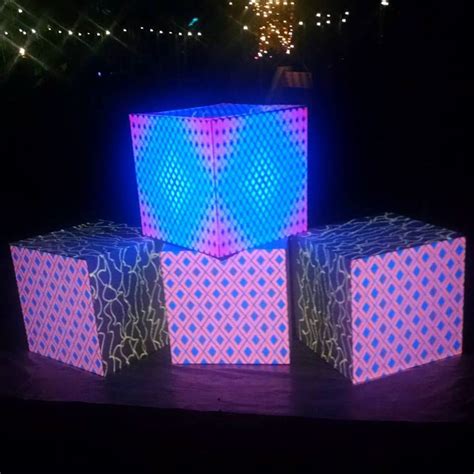 CUBES: Interactive Projection Mapped Shapes :: Behance