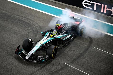 F1 Un Viaggio Incredibile Si Conclude Ad Abu Dhabi L Addio Di