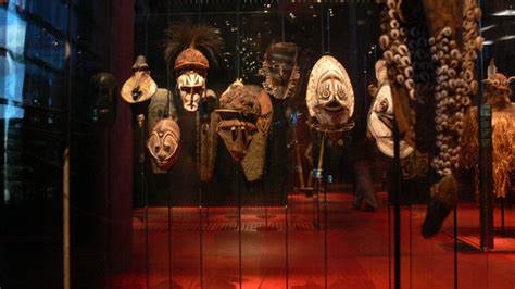 Mus E Du Quai Branly Head Criticises Report Urging Return Of African Art