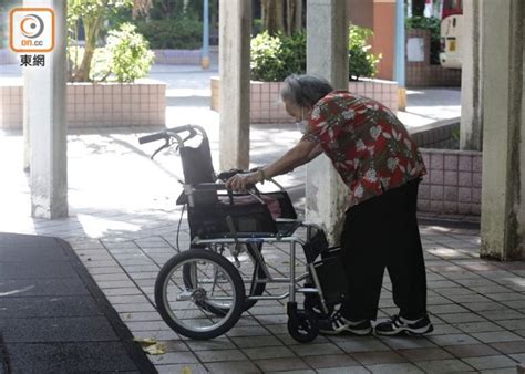 申訴署揭社區照顧券6區名額不足 服務單位空缺長達2年無更新｜即時新聞｜港澳｜oncc東網