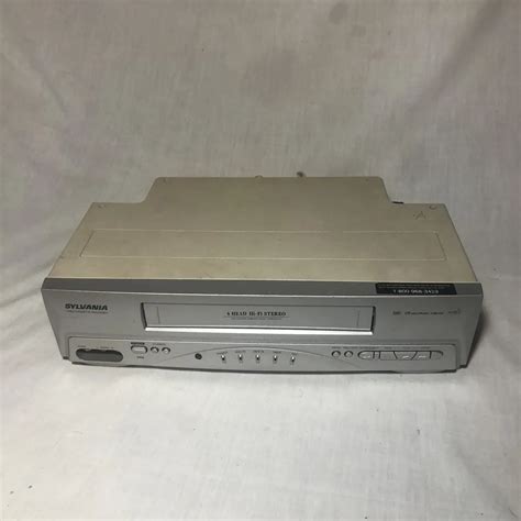 Vcr Vs Vhs Whats The Difference With Pictures Off