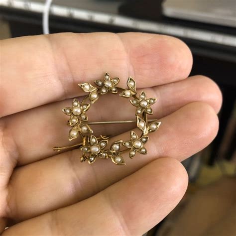 Antique Seed Pearl Wreath Brooch Victorian Highly S Gem