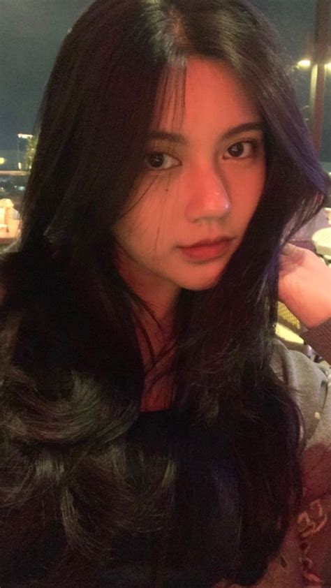 Pin Oleh Kairovisia Di Jkt Gadis Gadis Cantik Orang Cantik