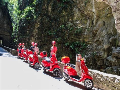 Verken Op Een Typisch Italiaanse Vespa Het Gardameer Mountainreporters