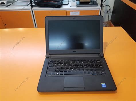 Laptop Dell Latitude 3340 Mỏng Nhẹ Chắc Chắn Cấu Hình Ổn