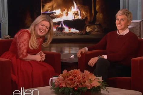 Kelly Clarkson Performs Underneath The Tree On Ellen Videos