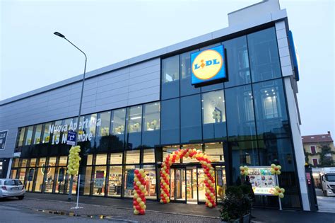 Lidl Potenzia La Presenza A Milano