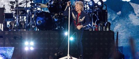 Tysi Cy Widz W Na Koncercie Bon Jovi Pge Narodowy Im Kazimierza