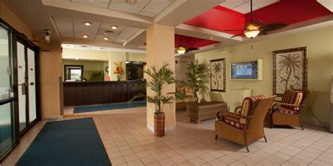 Holiday Sands South - Myrtle Beach Hotels - MyrtleBeach.com