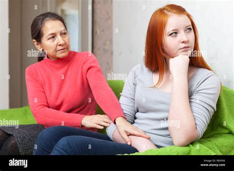 Mature Mother Asks For Forgiveness From Teen Daughter After Quarrel At