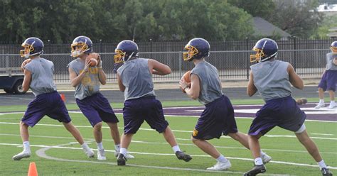 Wylie football team opens fall practices