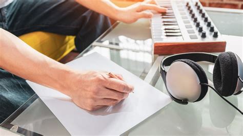 Aggiornato Guida Definitiva Come Scrivere Una Canzone