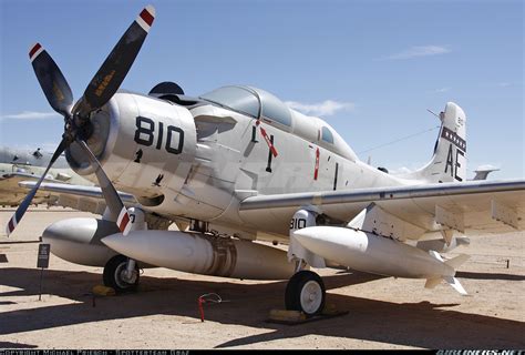 Douglas Ea 1f Skyraider Ad 5q Usa Navy Aviation Photo 1624471