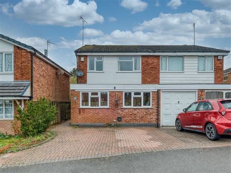 3 Bed Semi Detached House For Sale In Malcolm Grove Rednal Birmingham