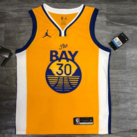 Mens Golden State Warriors Stephen Curry 30 Jordan Brand Gold 202021 Swingman Jersey