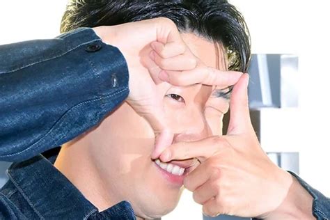 I thought I wasn t wearing anything Rosé wearing a daring nude tone lingerie look